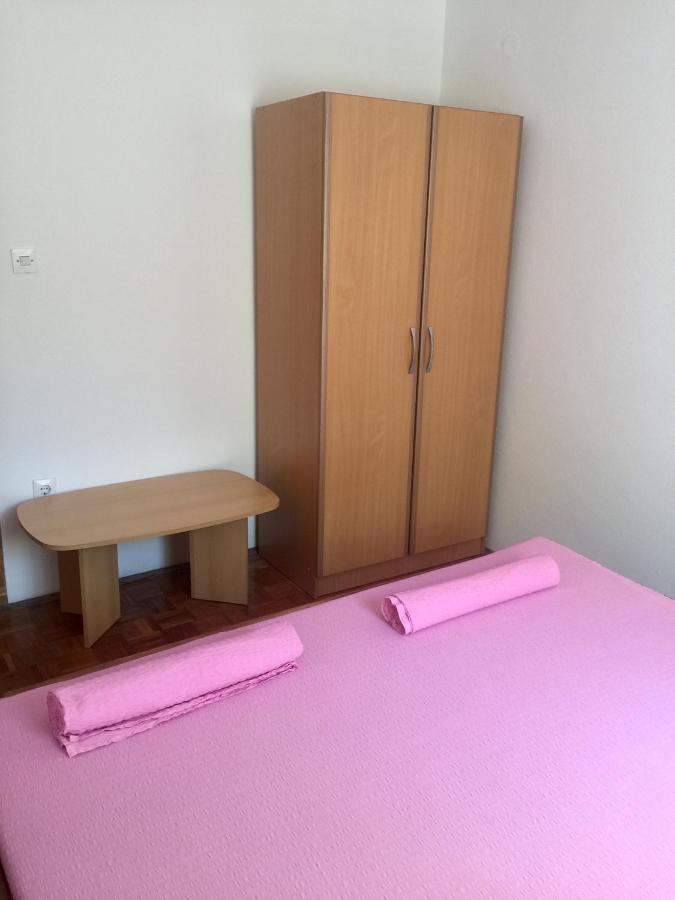 Apartmani Nerko 帕格 外观 照片