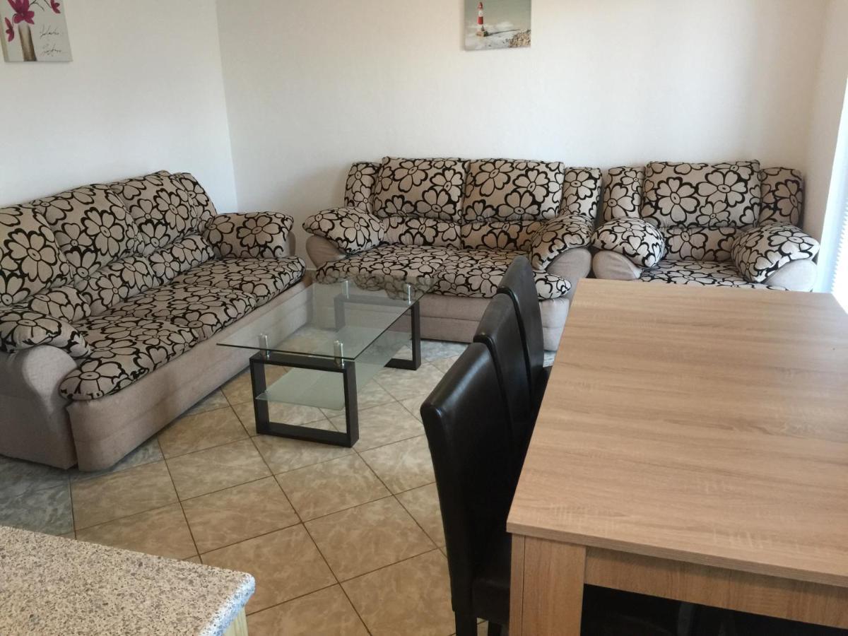 Apartmani Nerko 帕格 外观 照片